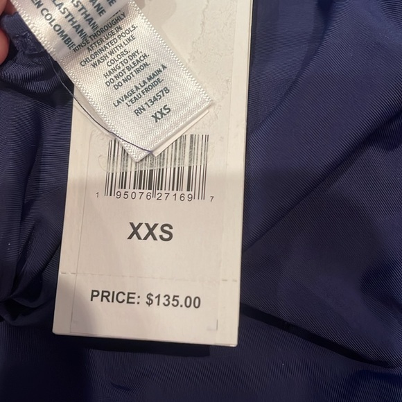 Women’s Vineyard Vines XXS one piece swimsuit - Picture 5 of 5